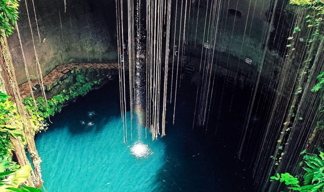 Cenote Ik Kil dans le Yucatan, au Mexique